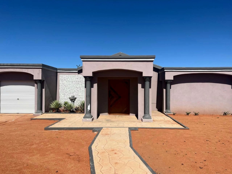 3 Bedroom Property for Sale in Flora Park Northern Cape